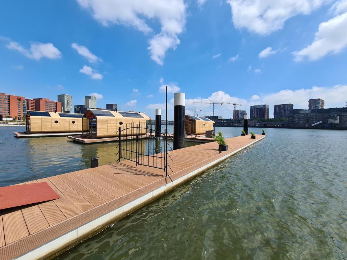 فيلا Wikkelboat Nr1 At Floating Rotterdam Rijnhaven المظهر الخارجي الصورة