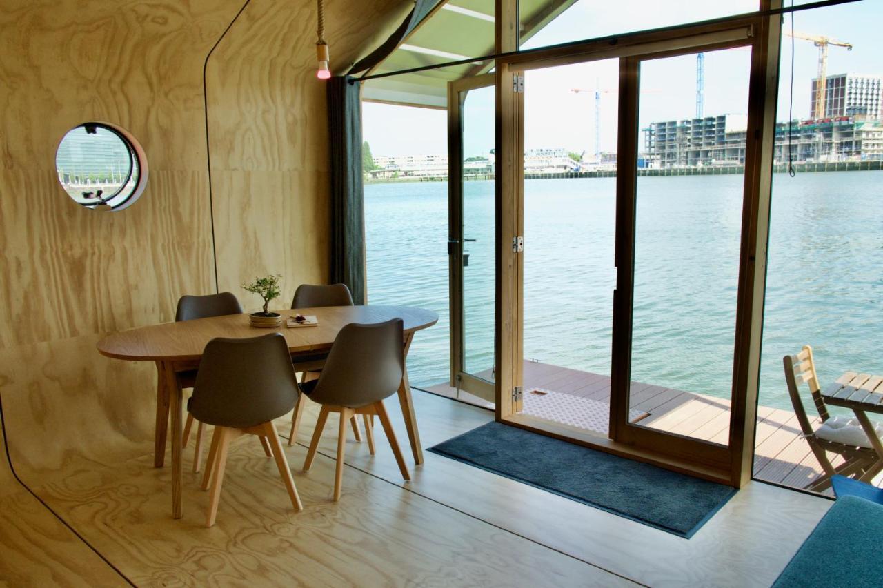 فيلا Wikkelboat Nr1 At Floating Rotterdam Rijnhaven المظهر الخارجي الصورة